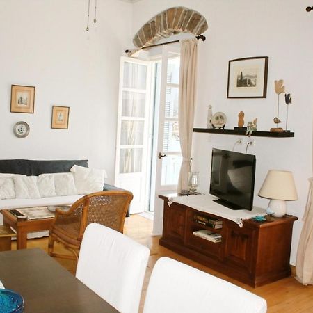 شقة Magdalene'S House Poros Town المظهر الخارجي الصورة